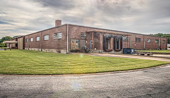 84,600 Square Feet Building for Manufacturing, Warehouse, and Office Space in Jonesboro, Arkansas at 3506 Airport Road